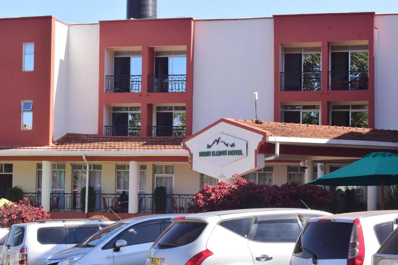 Meru Slopes Hotel Extérieur photo