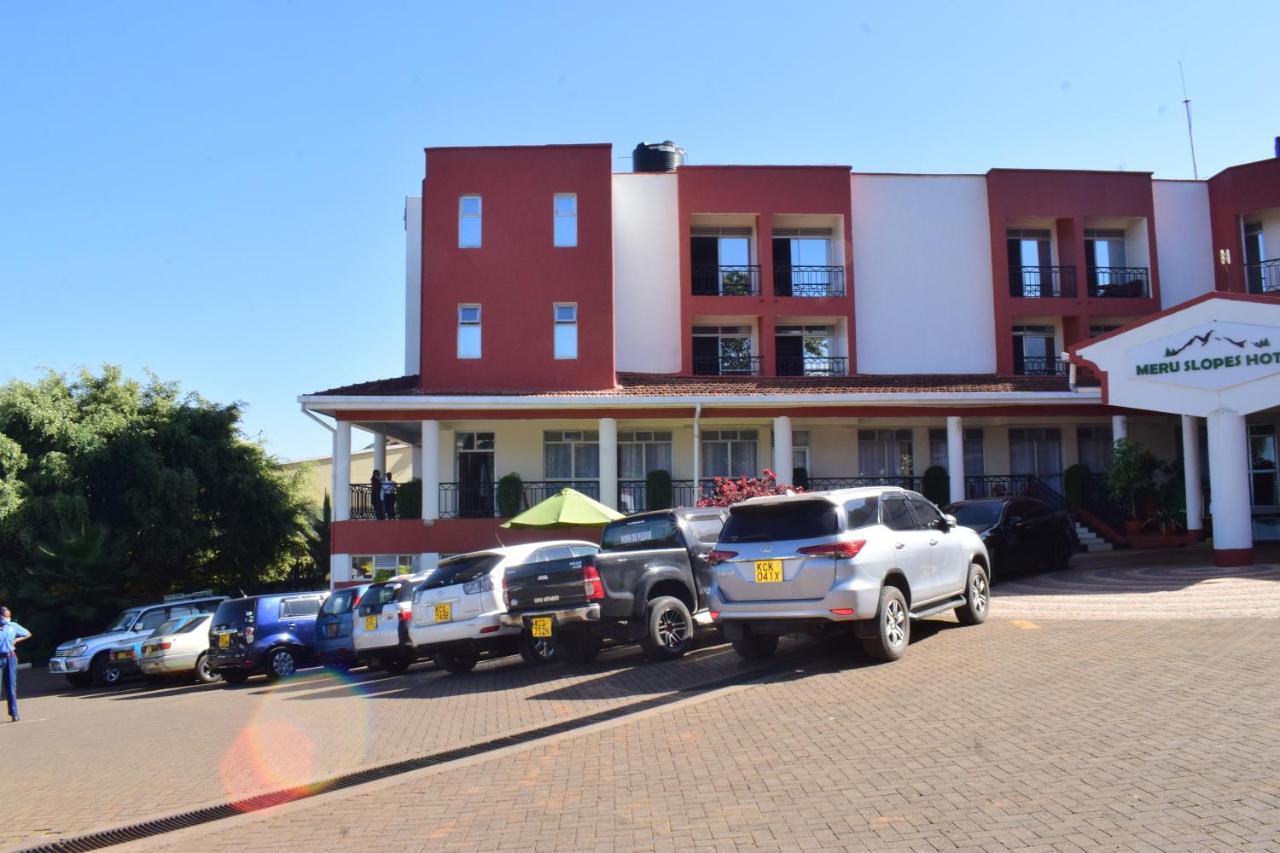 Meru Slopes Hotel Extérieur photo