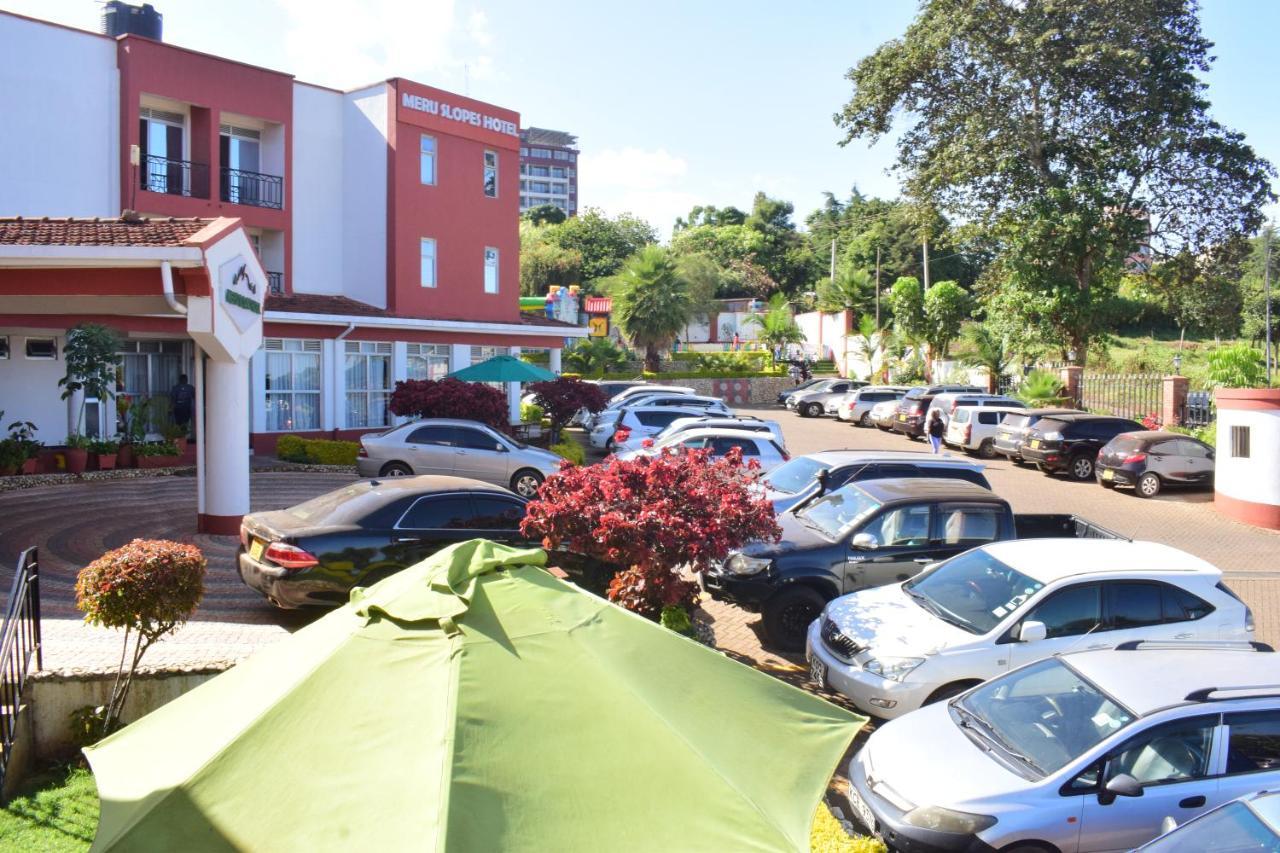 Meru Slopes Hotel Extérieur photo