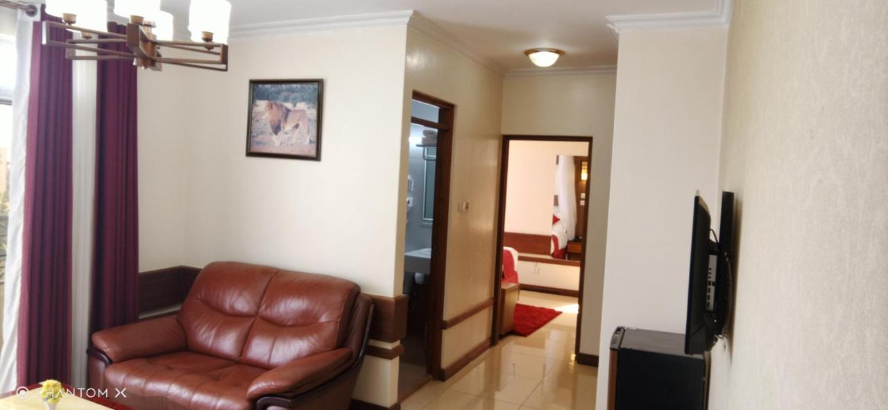 Meru Slopes Hotel Extérieur photo