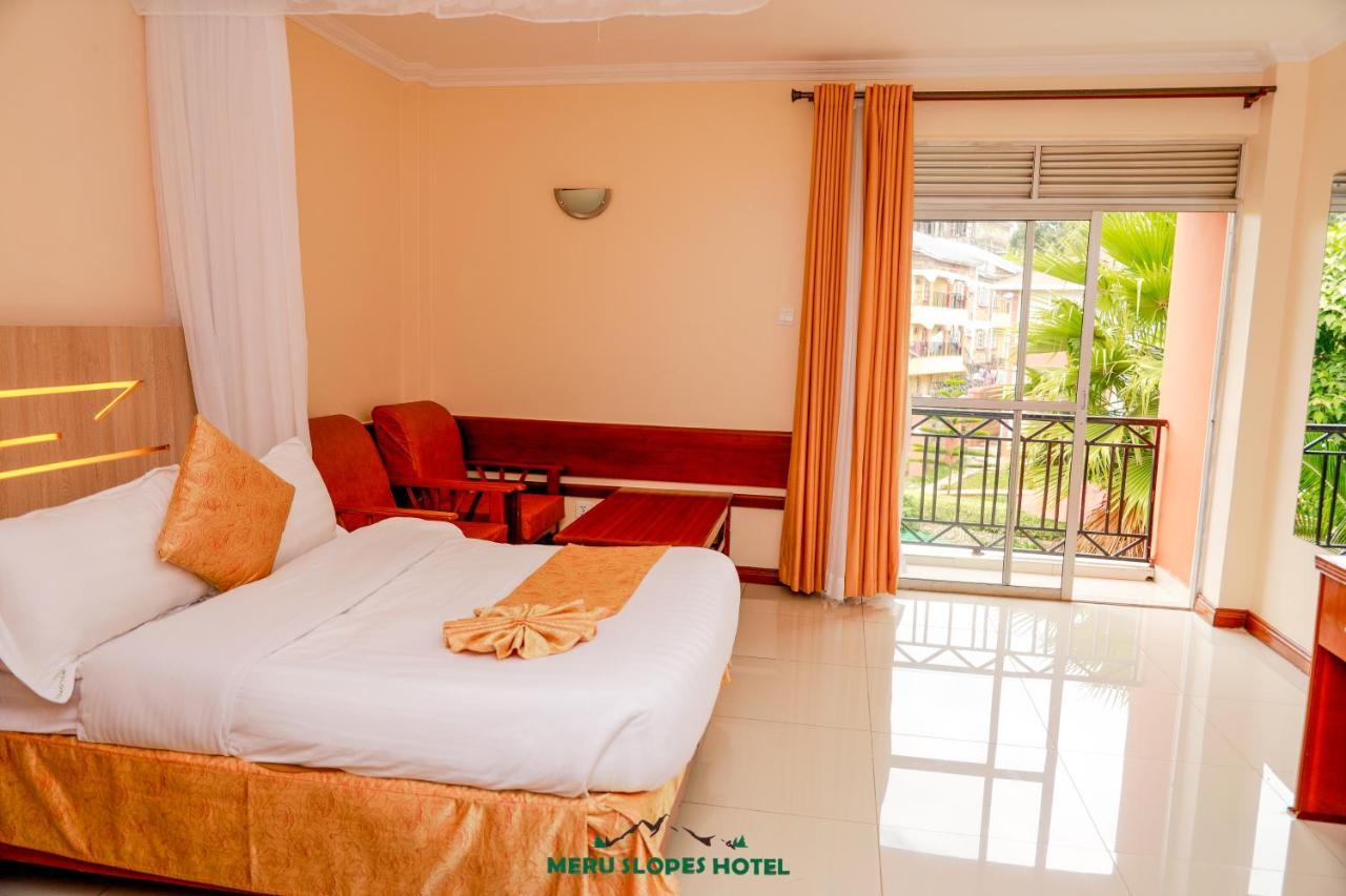 Meru Slopes Hotel Extérieur photo