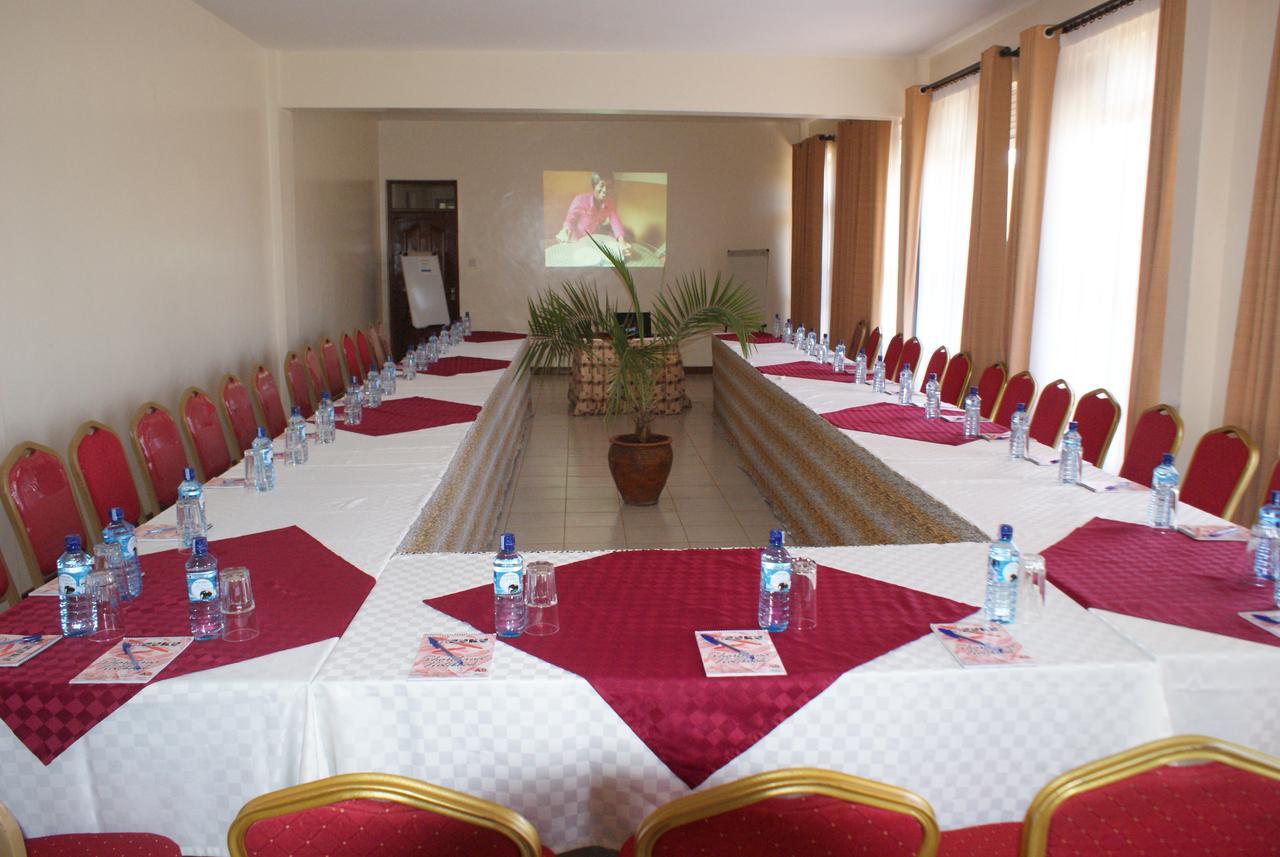 Meru Slopes Hotel Extérieur photo