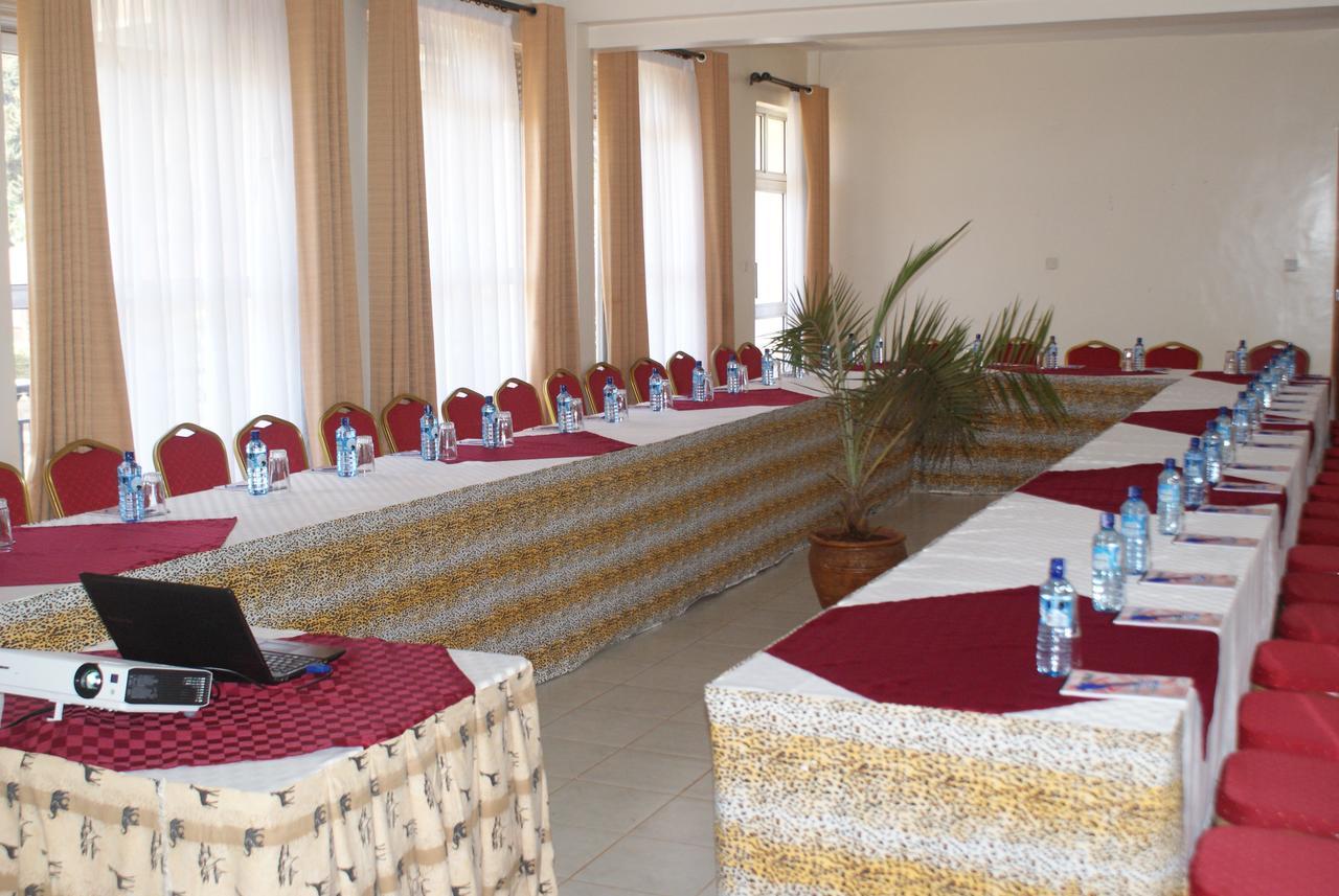 Meru Slopes Hotel Extérieur photo