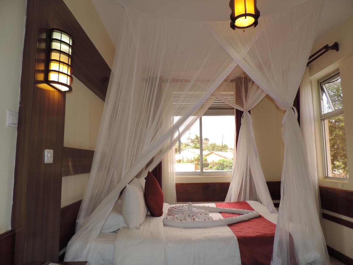 Meru Slopes Hotel Extérieur photo